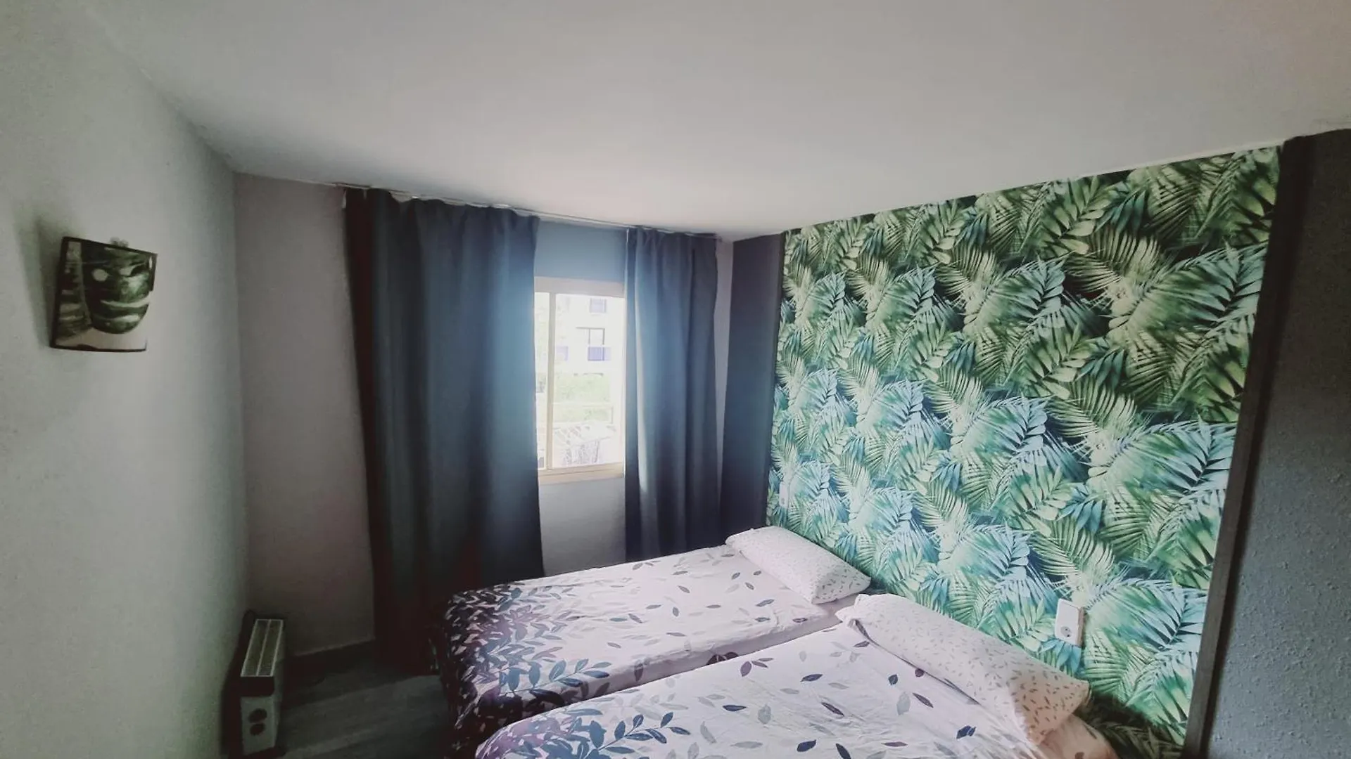 Bonito Apartamento Cerca De La Playa Salou Spain